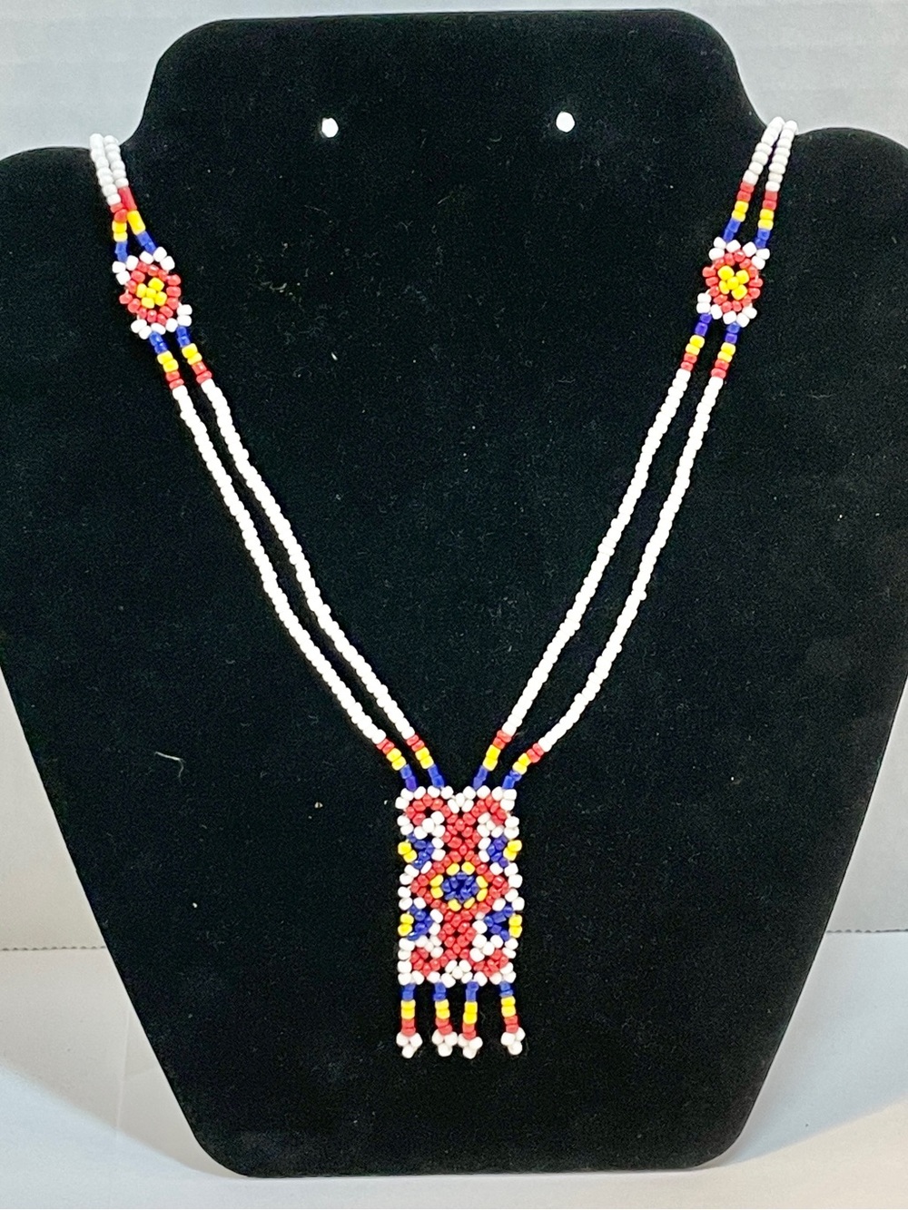 NATIVE AM style Intricate Seed BEAD MULTICOLORED NECKLACE, 29”, Geometric Design